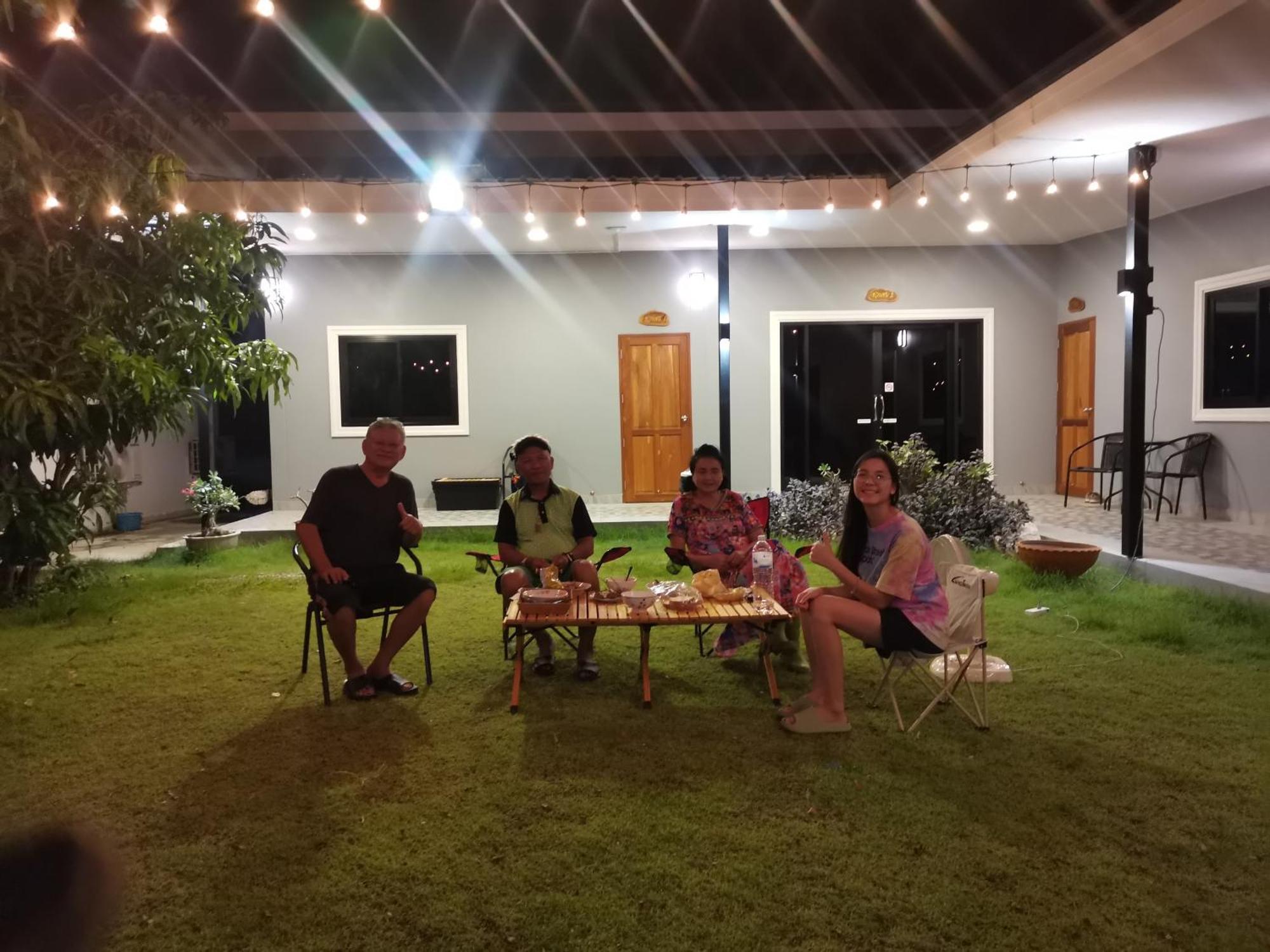 Ban Nong Chum Saeng Numhom Resort מראה חיצוני תמונה