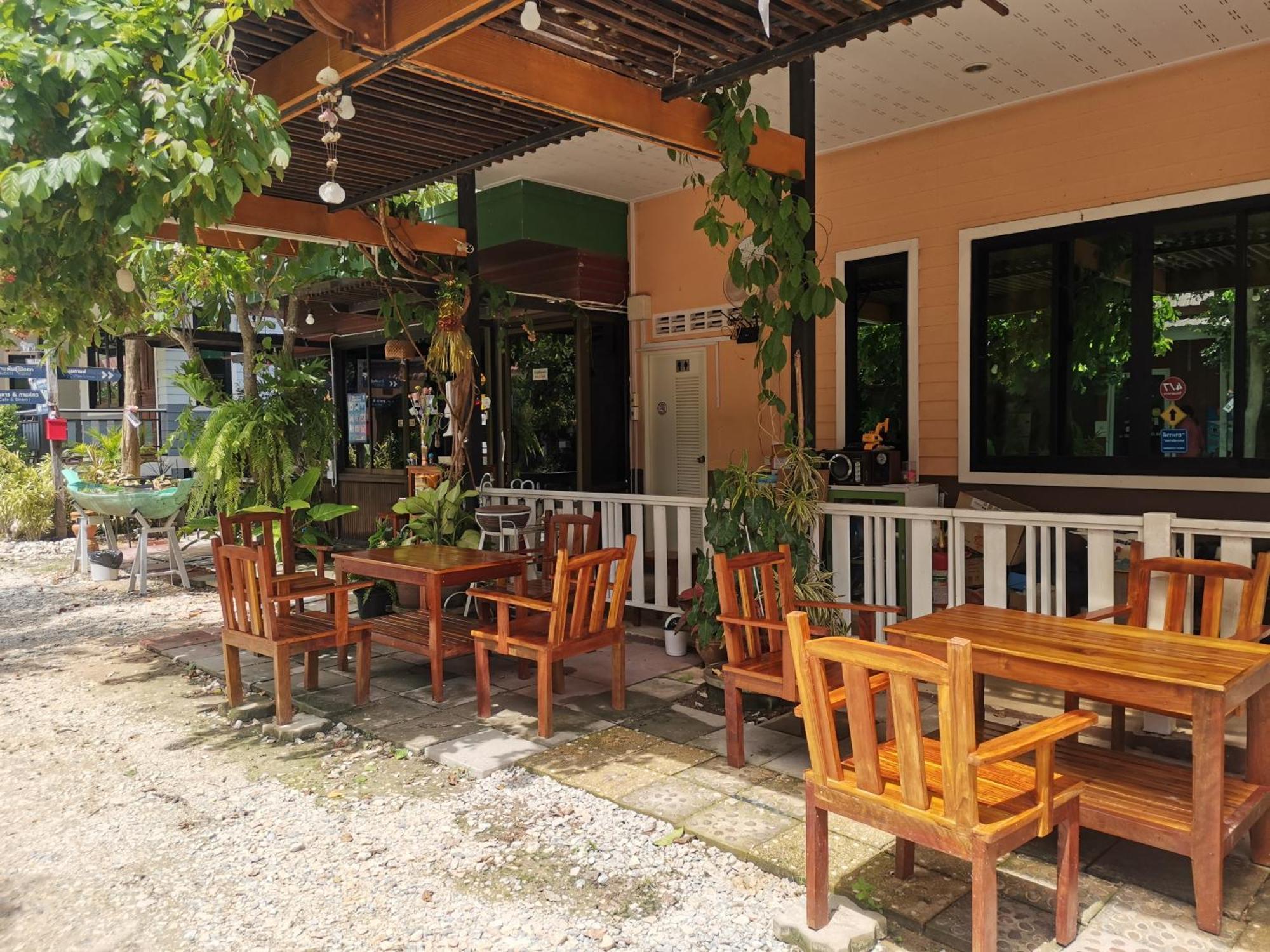 Ban Nong Chum Saeng Numhom Resort מראה חיצוני תמונה