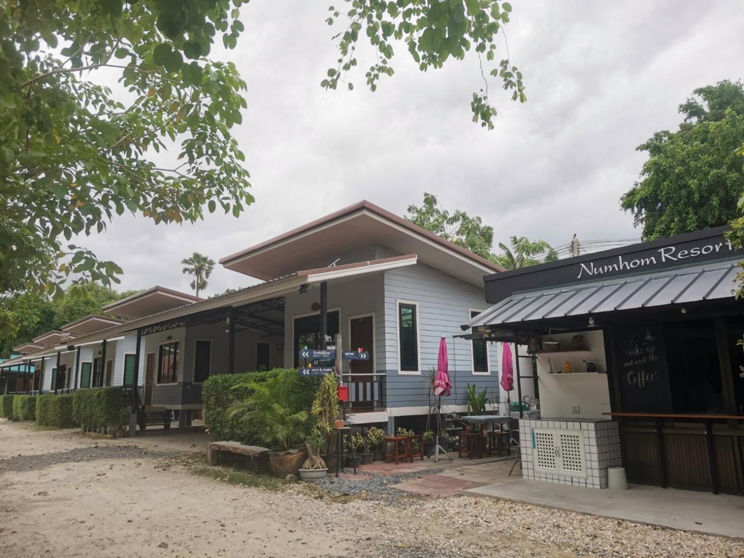 Ban Nong Chum Saeng Numhom Resort מראה חיצוני תמונה