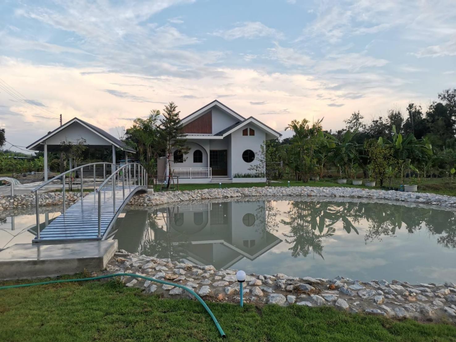 Ban Nong Chum Saeng Numhom Resort מראה חיצוני תמונה